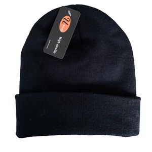 U WEAR | BLACK BEANIE